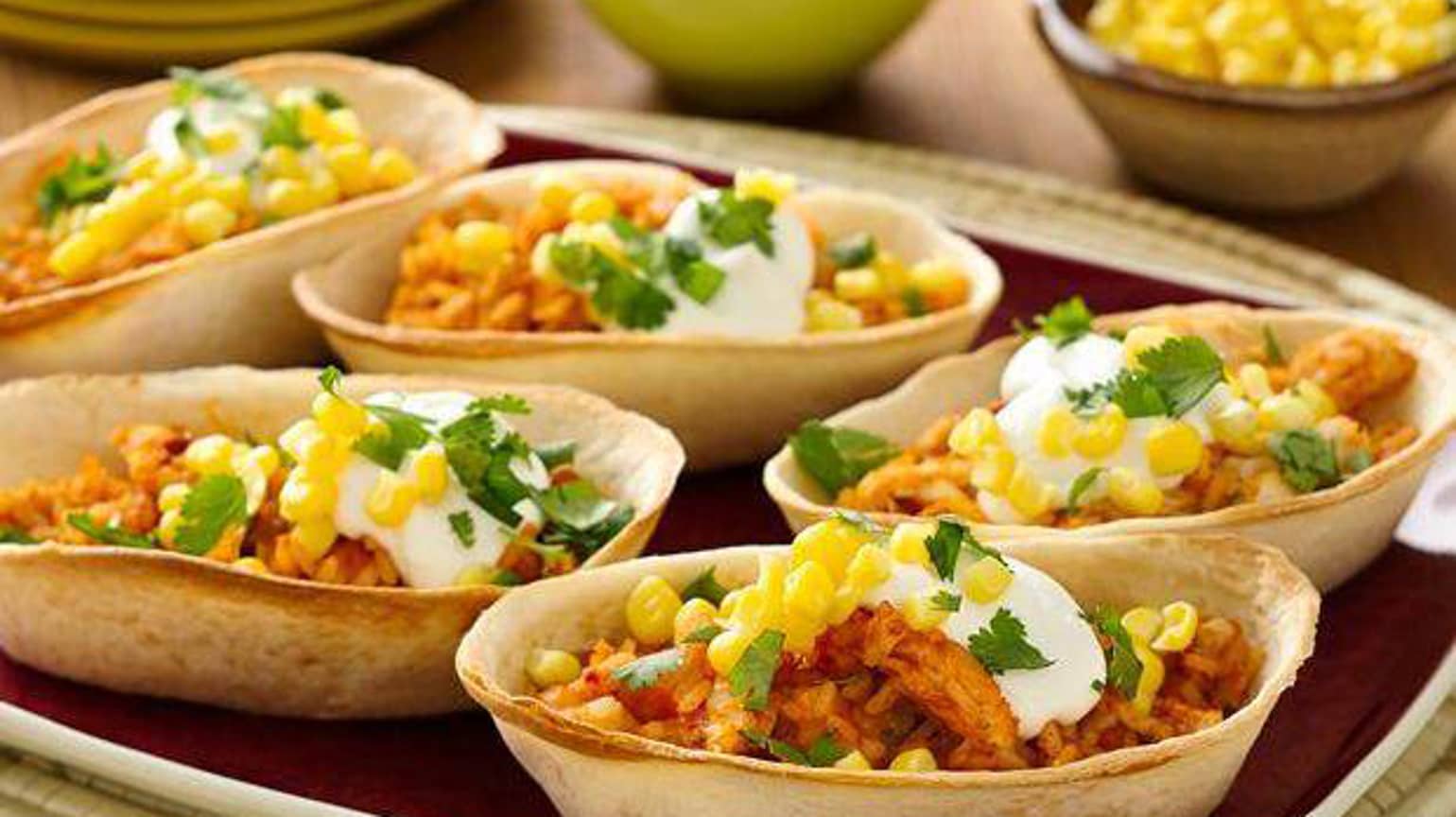 Soft Tacos mit Poulet-Bohnen-Reis-Füllung